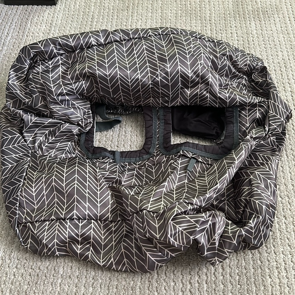 Perfect condition baby shopping cart/highchair cover.